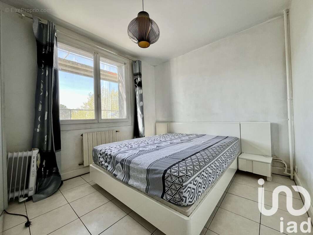 Photo 3 - Appartement à RIS-ORANGIS