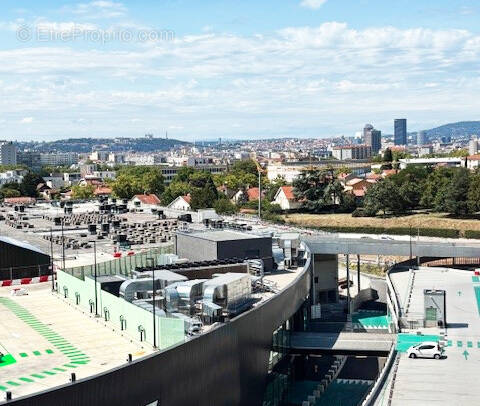 Appartement à BRON
