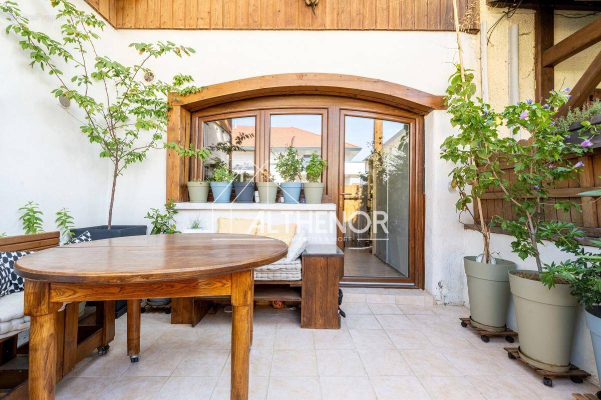 Maison à POISY