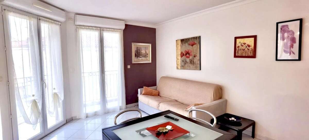 Appartement à MENTON
