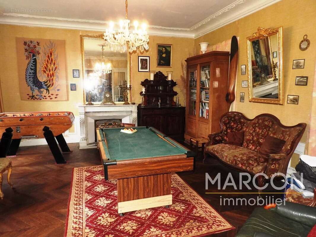 Maison à AUBUSSON
