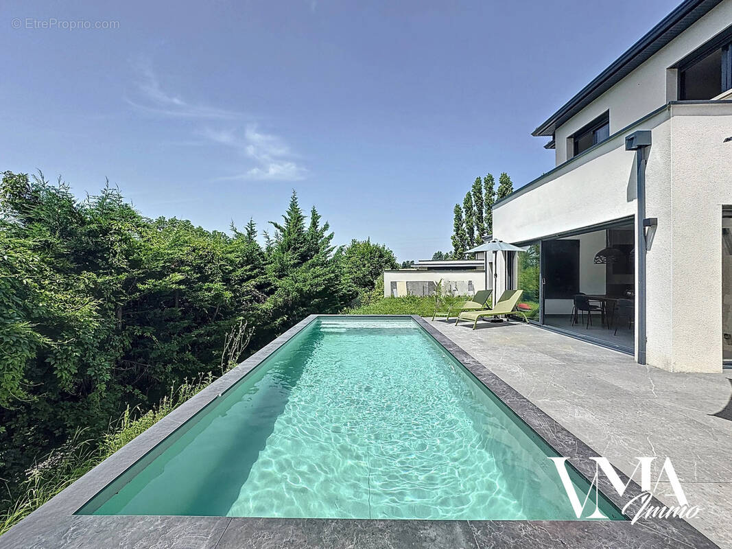 Maison à DARDILLY