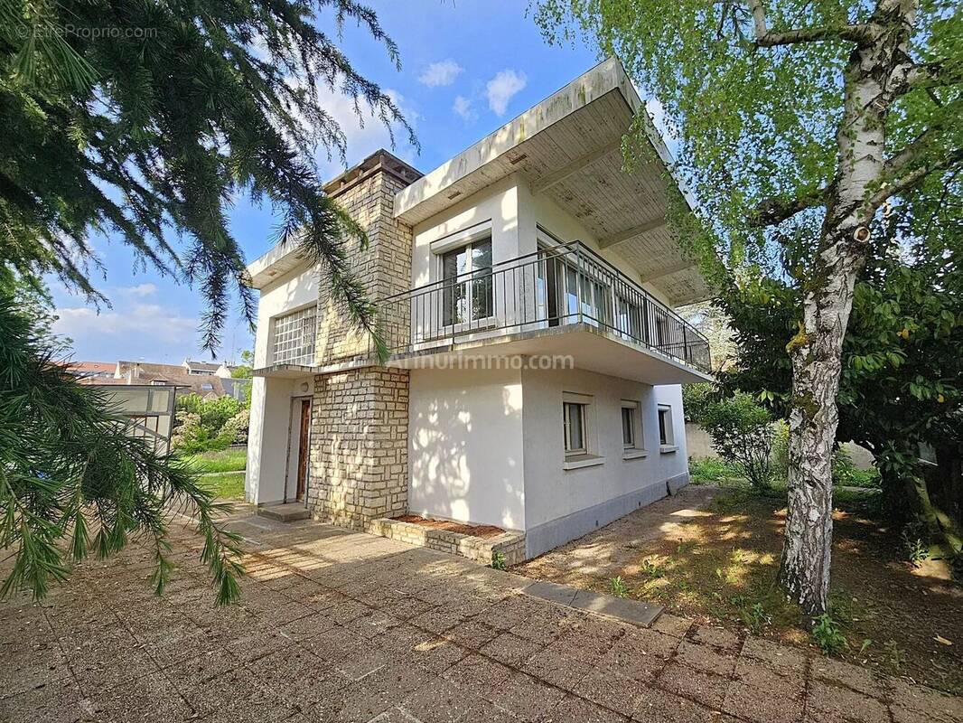 Maison à ARPAJON