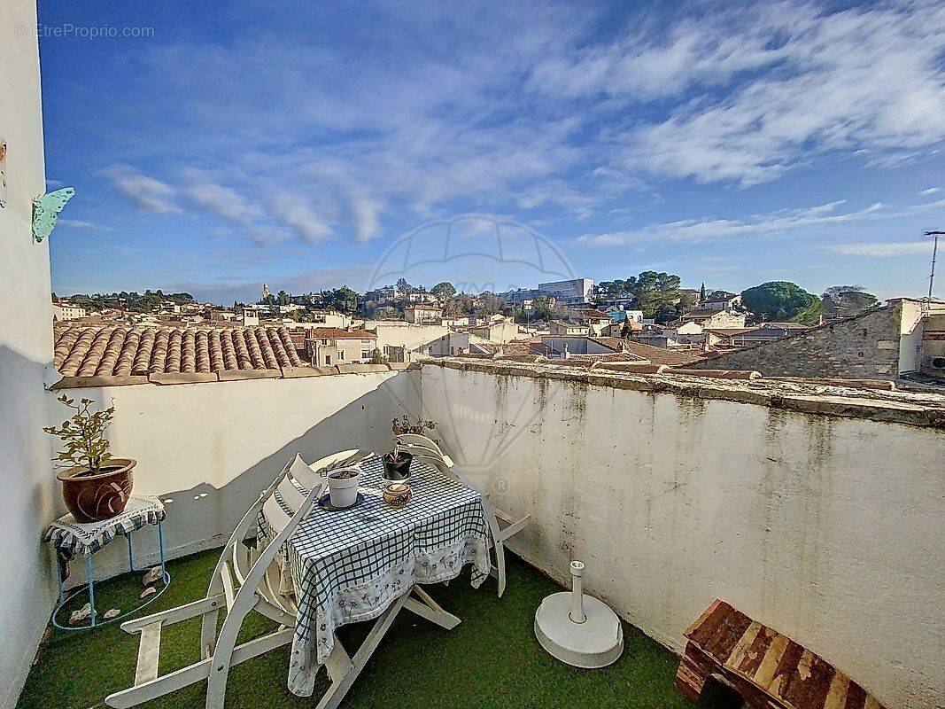 Appartement à NIMES