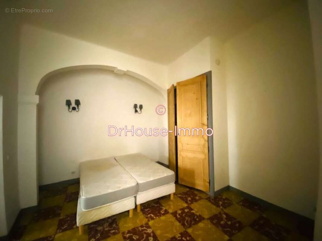 Appartement à UZES
