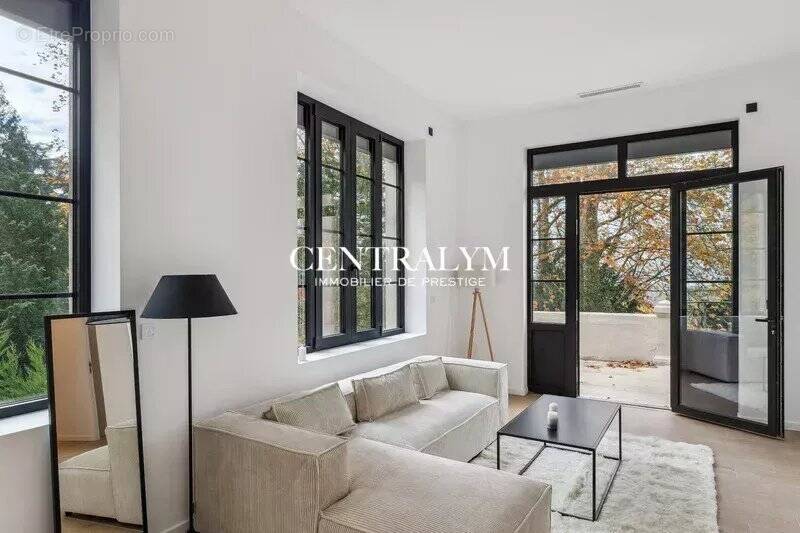 Appartement à VOURLES