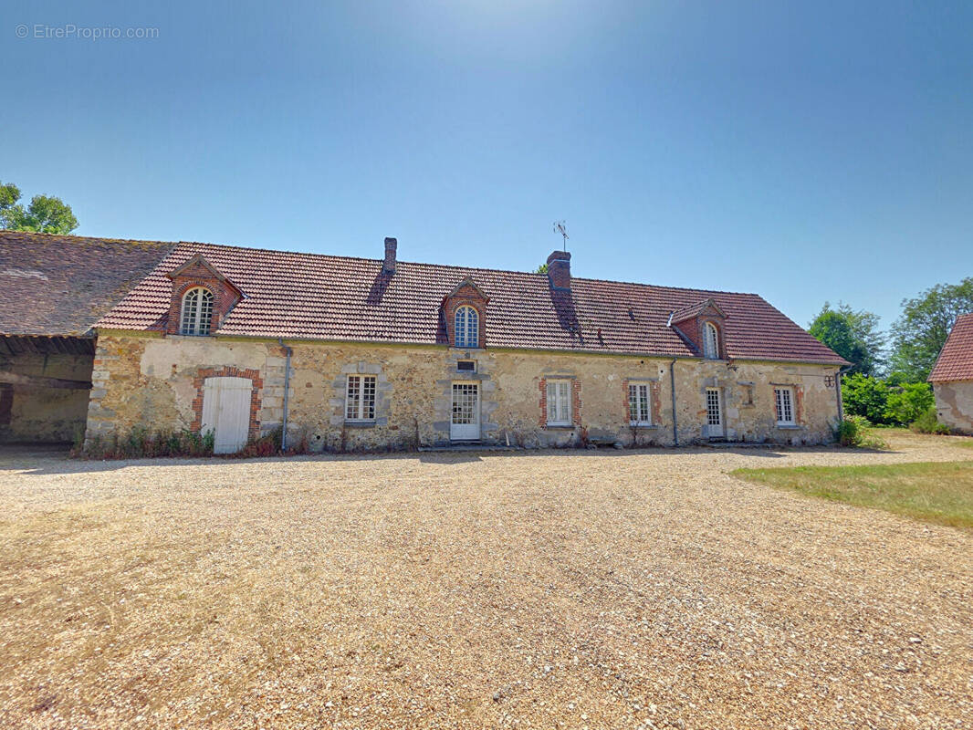 Maison à MAINTENON
