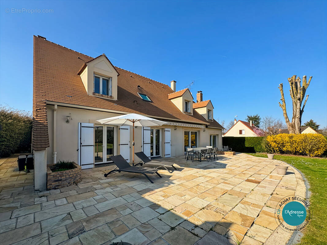 Maison à BOISSISE-LE-ROI