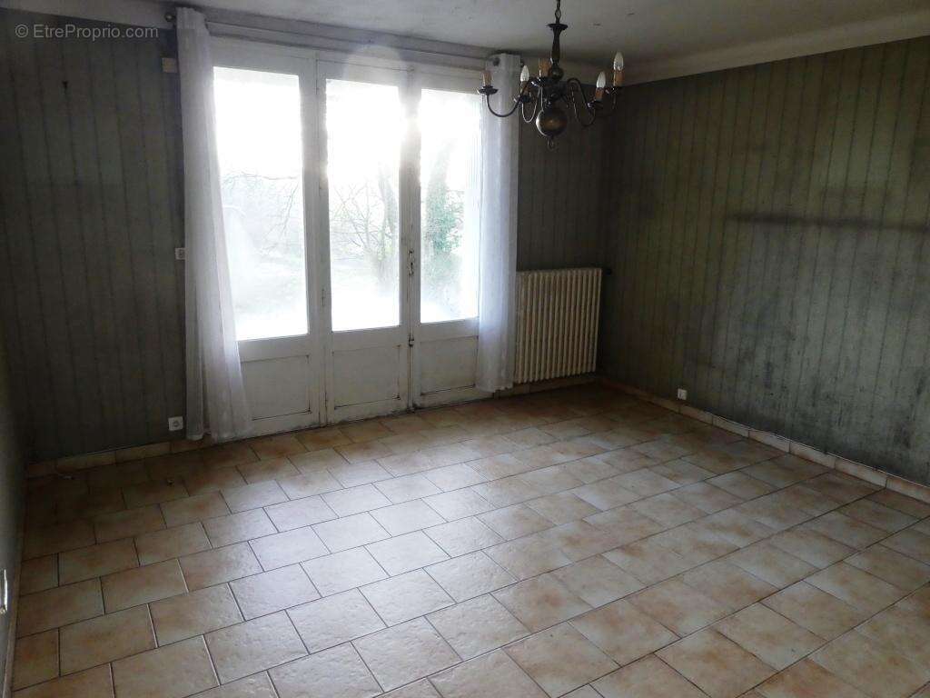 Maison à LOCMALO