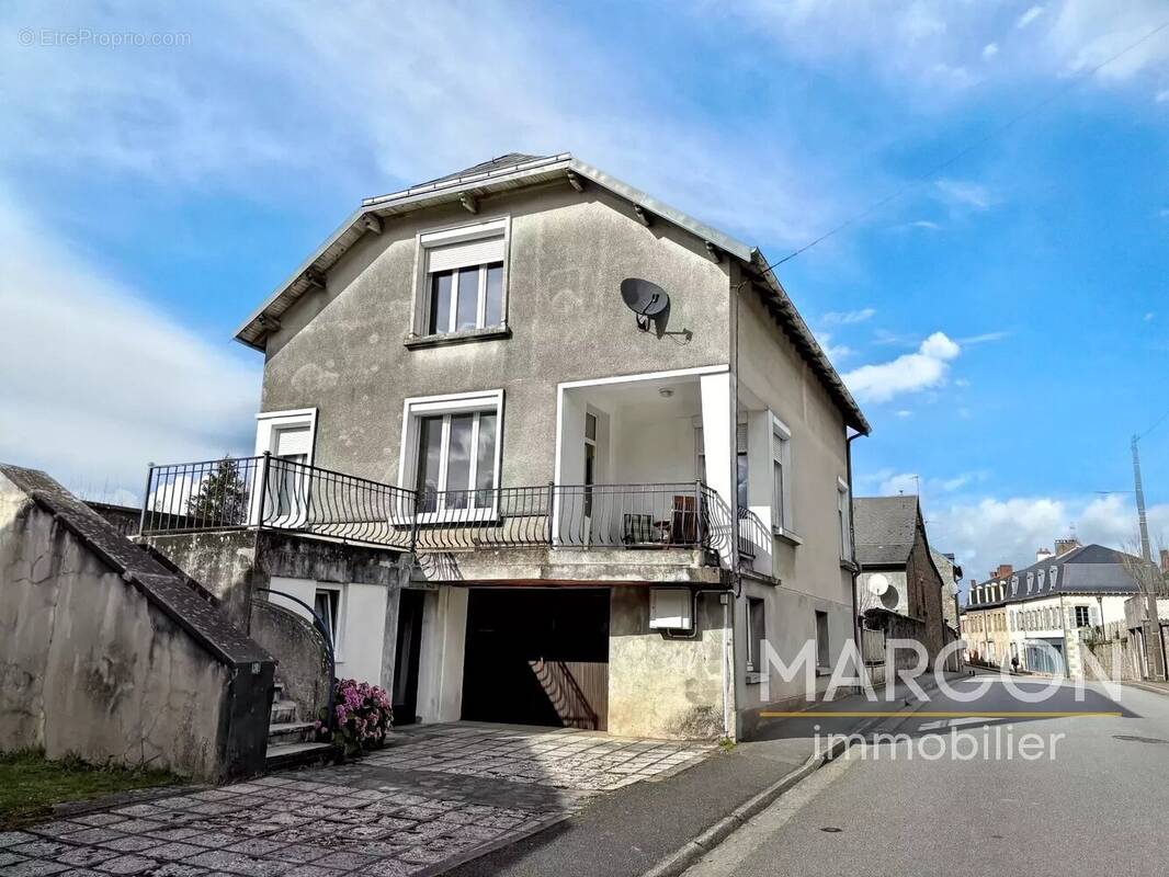 Maison à BENEVENT-L&#039;ABBAYE