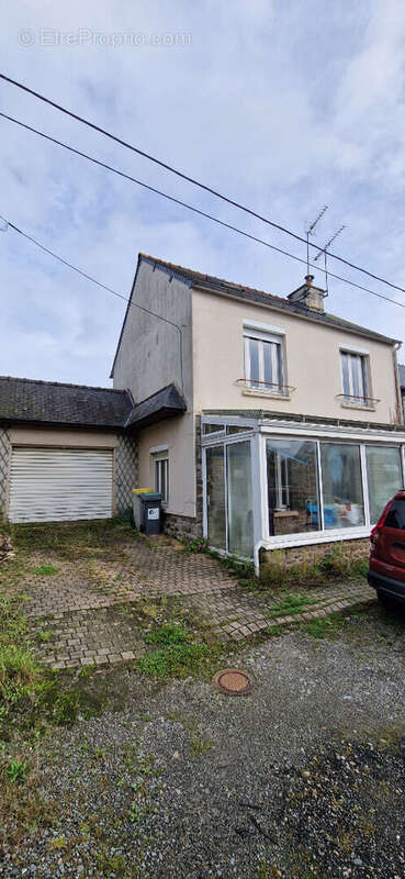 Maison à MINIAC-MORVAN