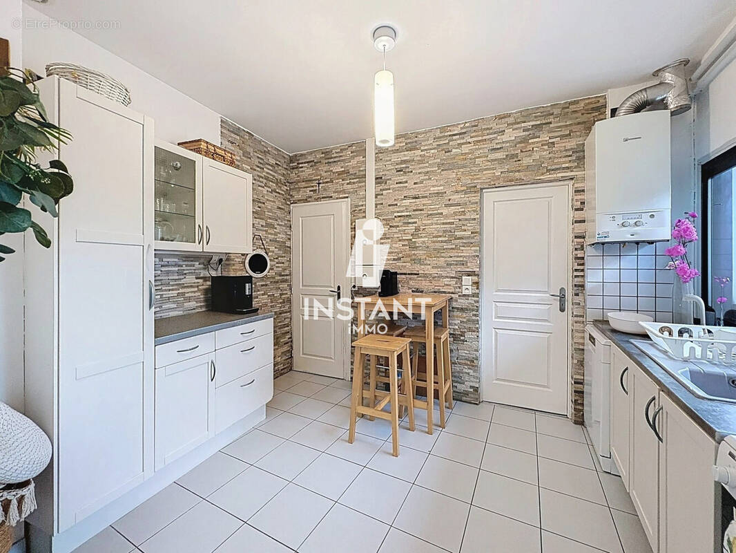 Appartement à AULNAY-SOUS-BOIS