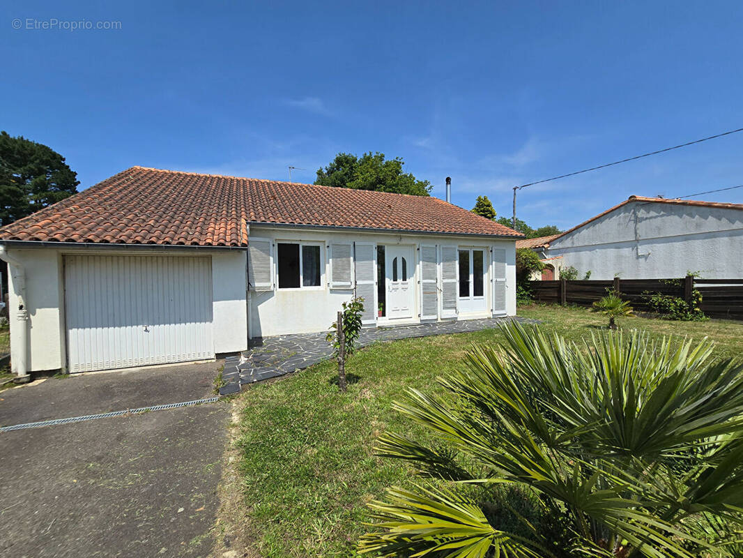 Maison à LA MONTAGNE