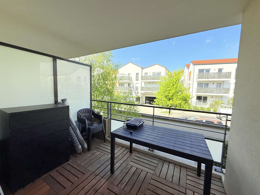 Appartement à SAINT-LAURENT-DE-MURE