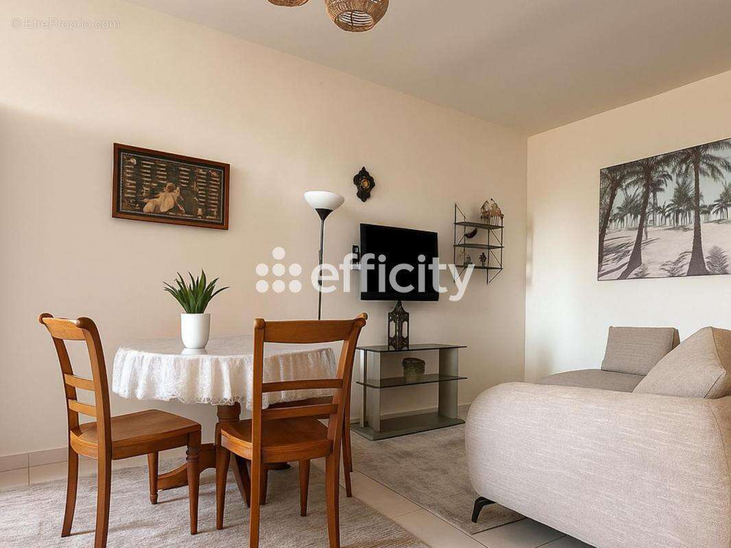 Appartement à MARSEILLE-10E