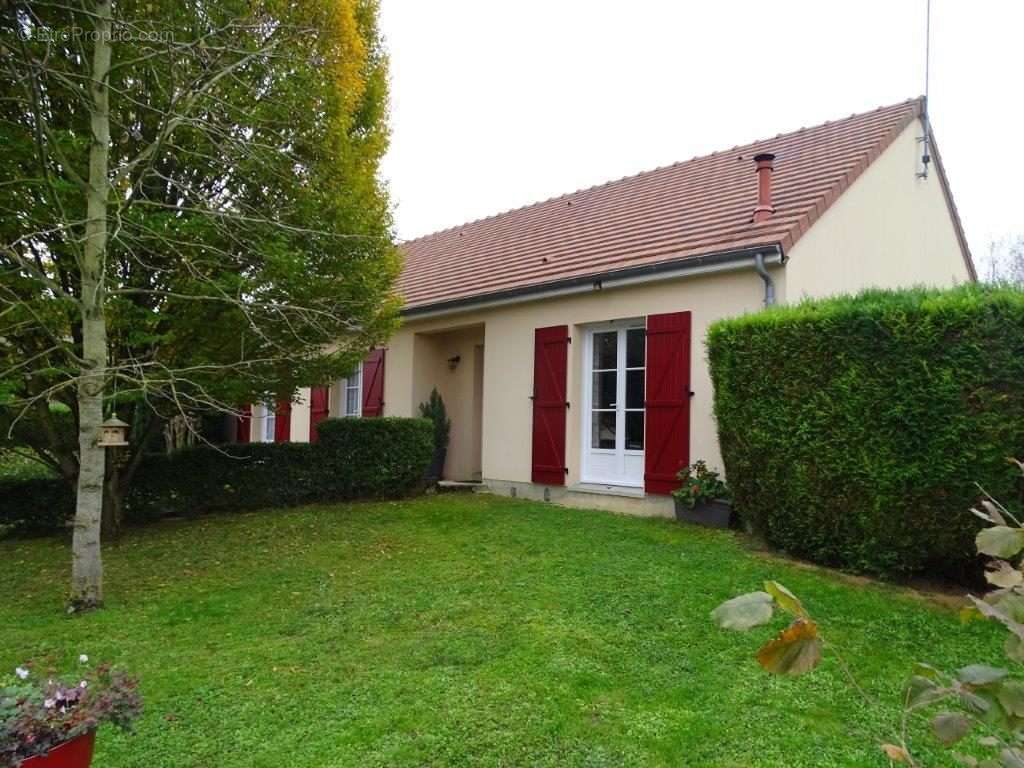 Maison à PUISEAUX