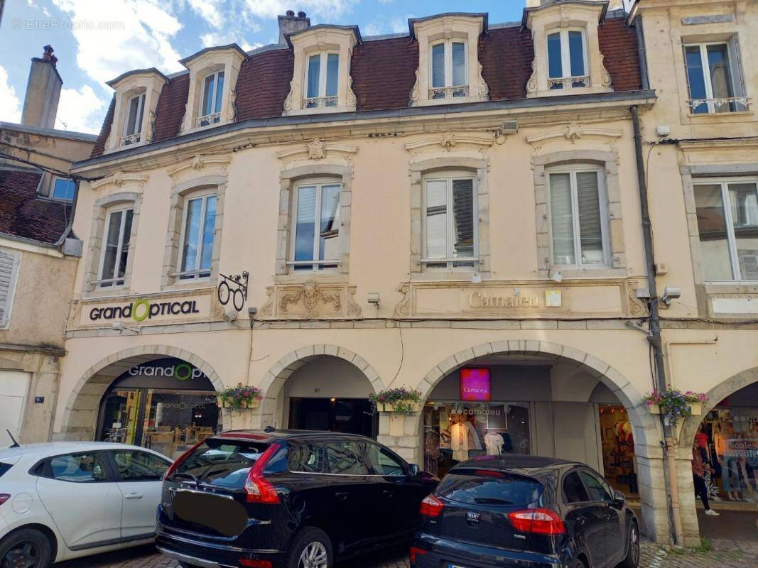 Appartement à LONS-LE-SAUNIER