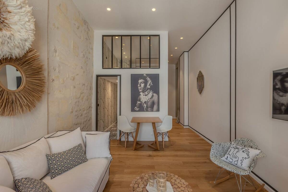 Appartement à BORDEAUX