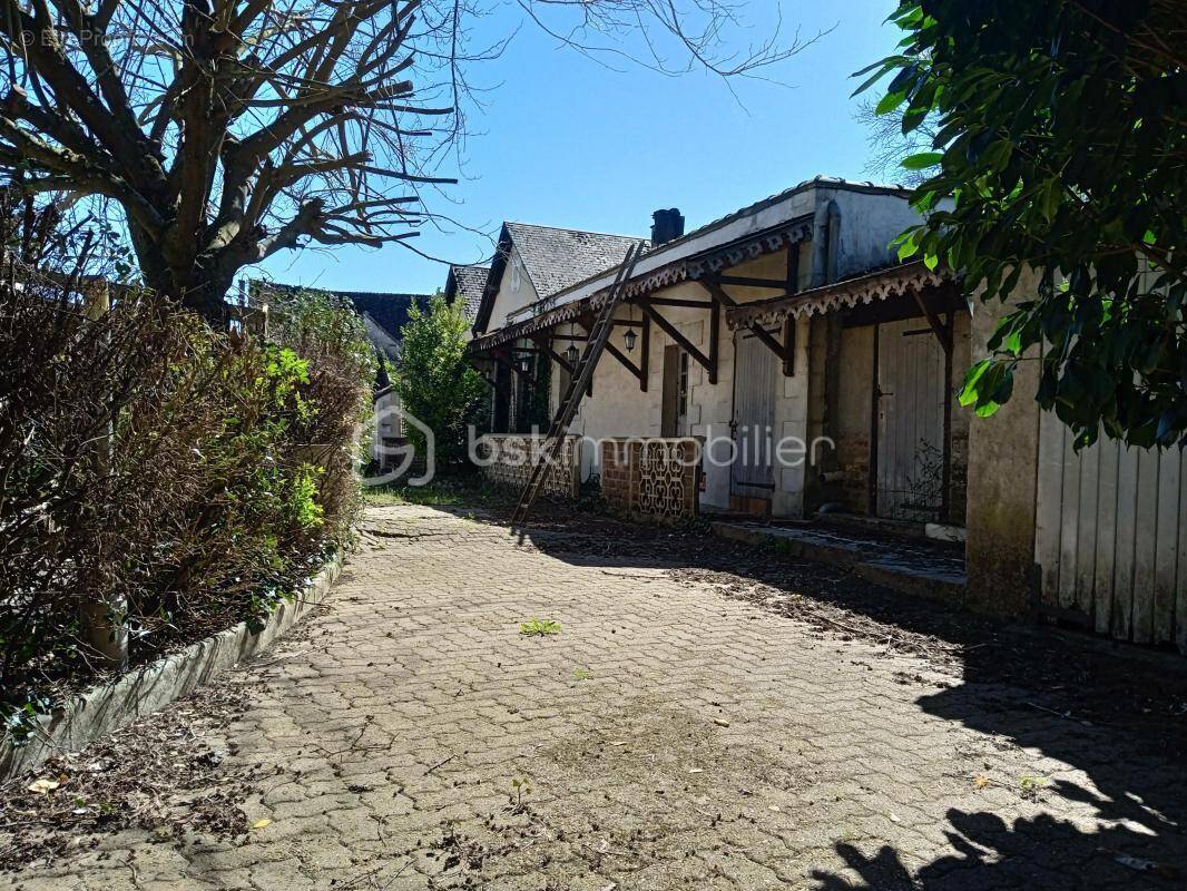 Appartement à CHATEAU-RENAULT