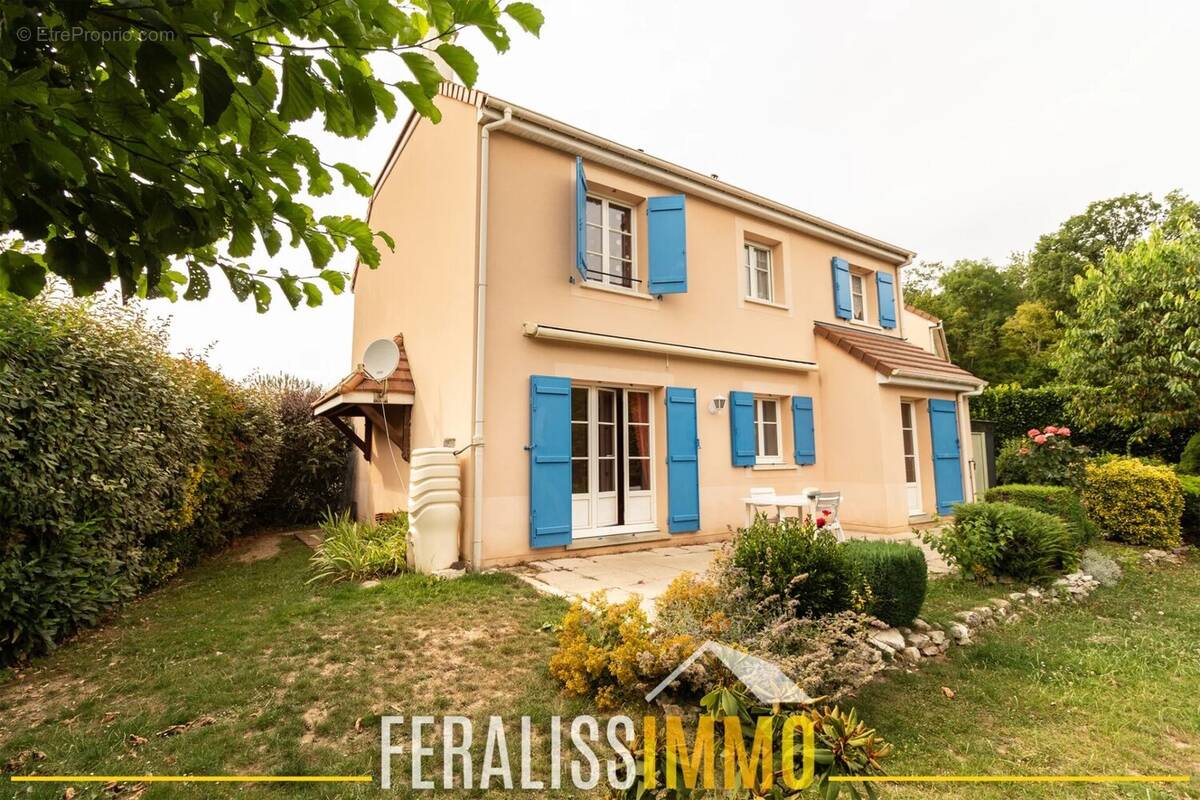 Maison à CERGY