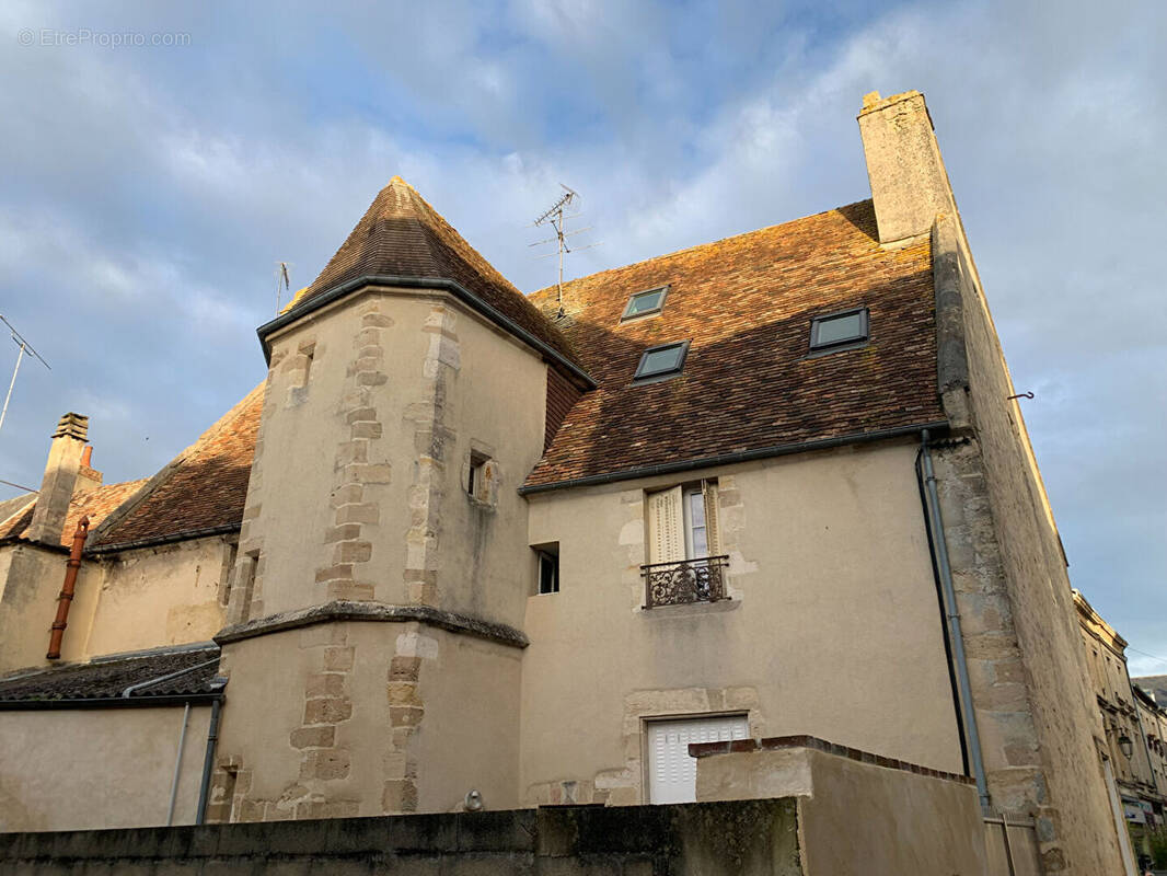 Appartement à SEES