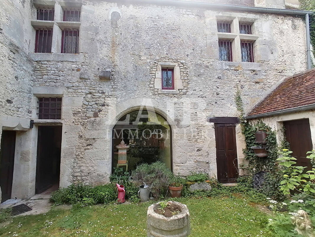 Maison à ECOUCHE