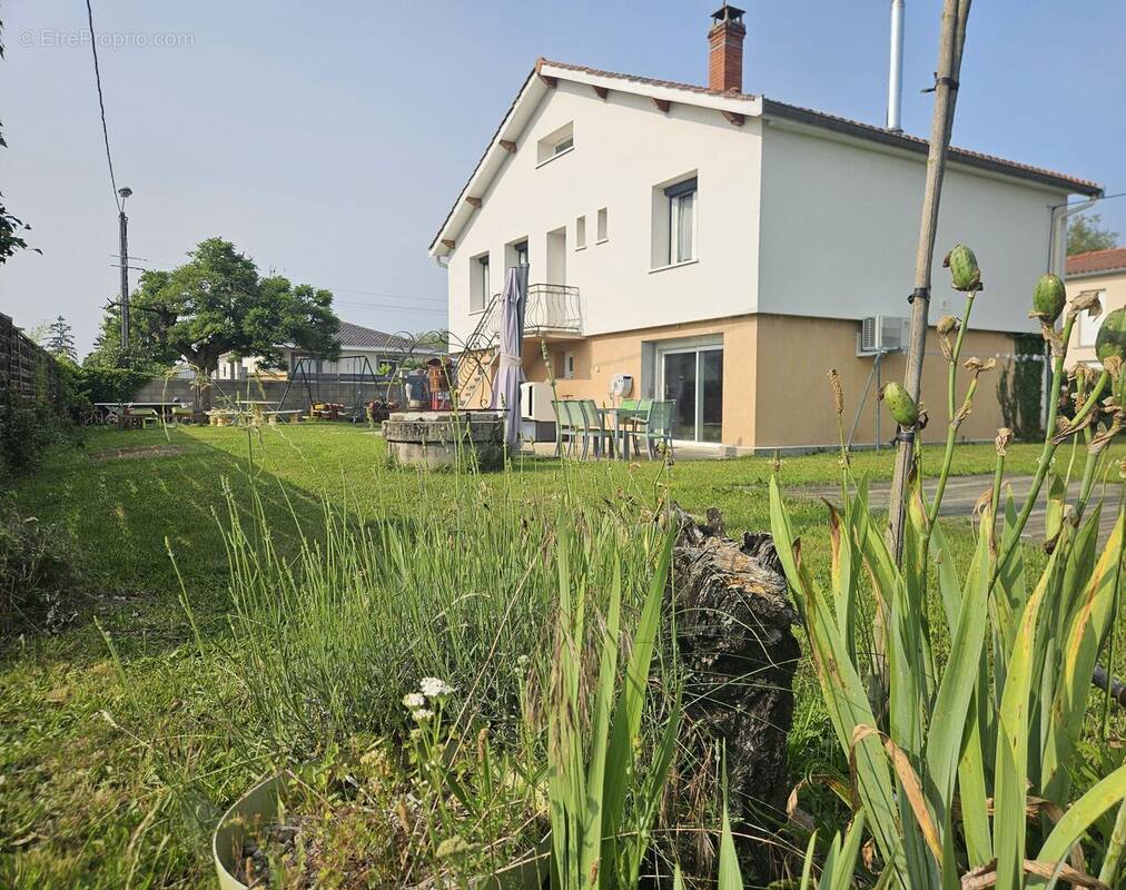 Photo 1 - Maison à FEURS