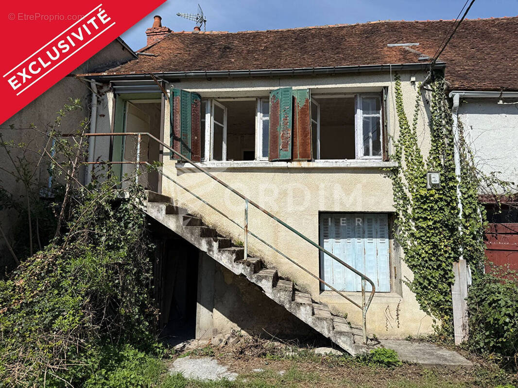 Maison à COSNE-COURS-SUR-LOIRE