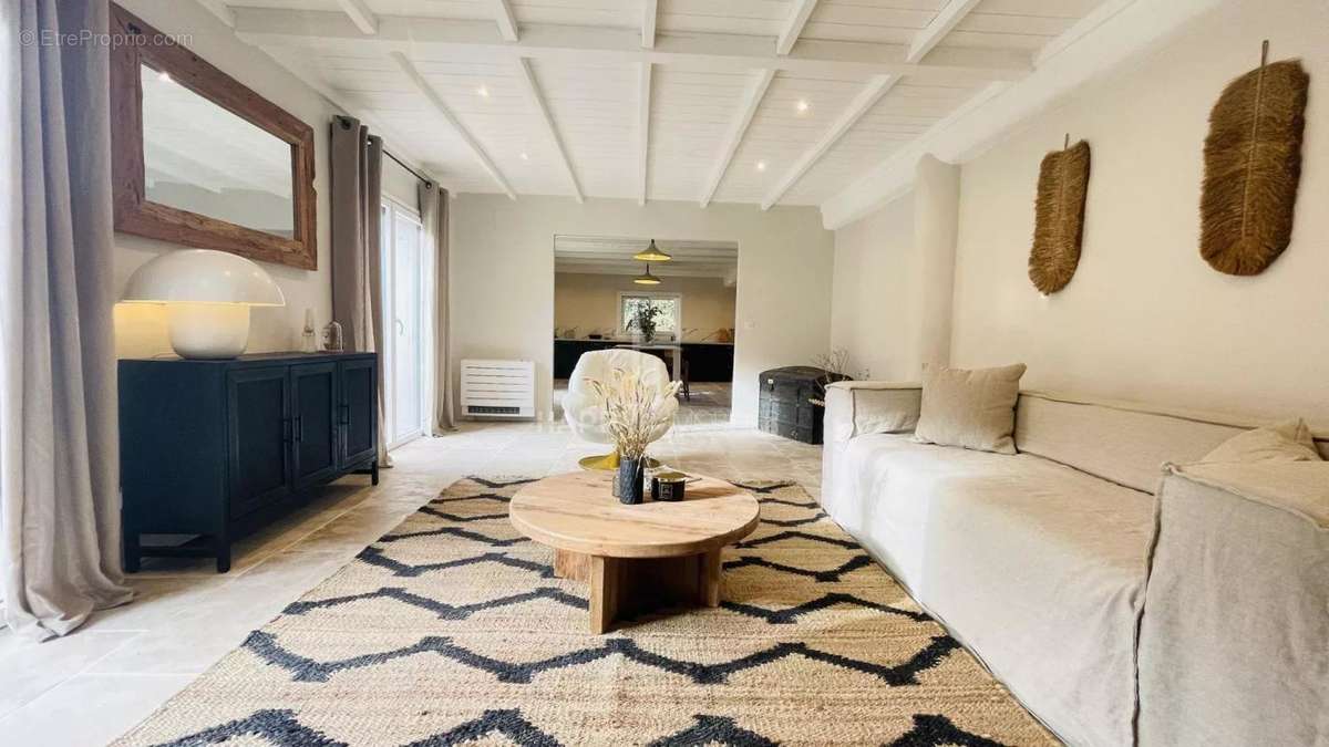 Maison à MAUSSANE-LES-ALPILLES