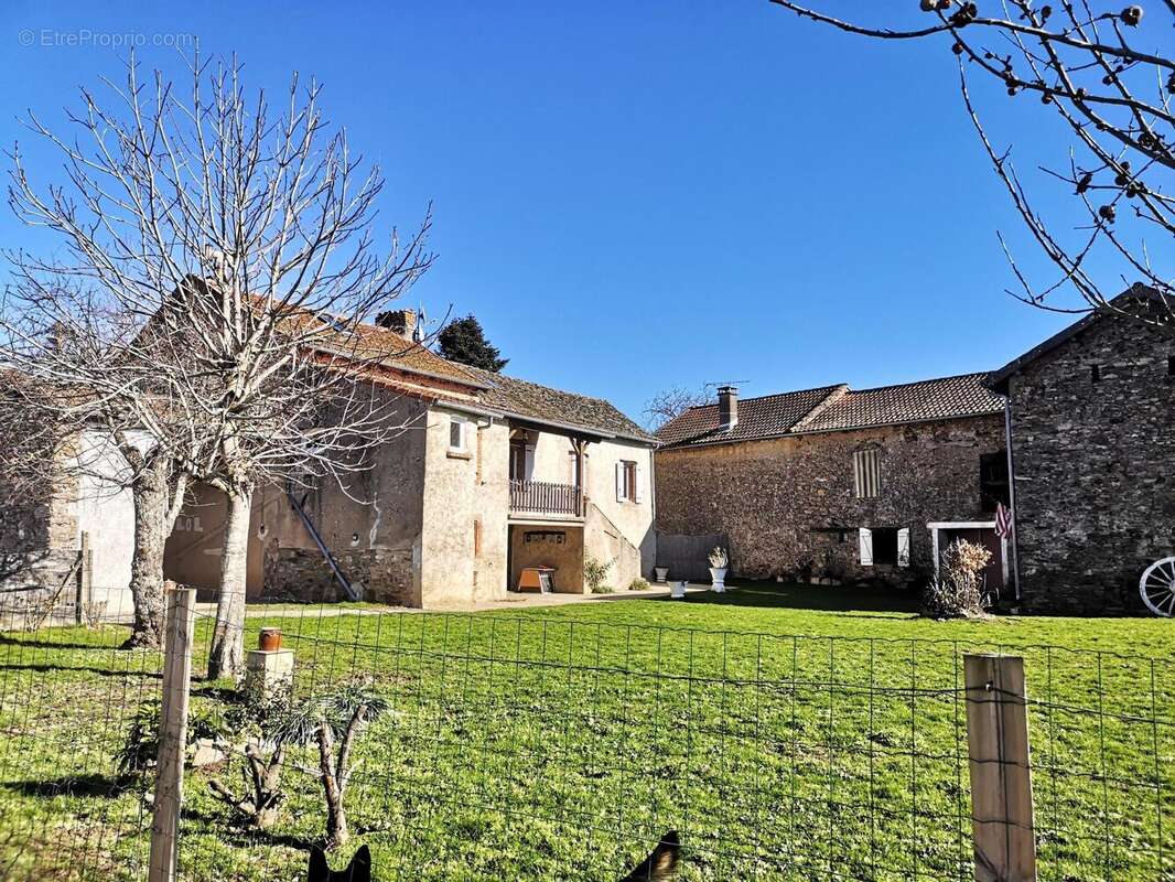 Photo 2 - Maison à PAMPELONNE