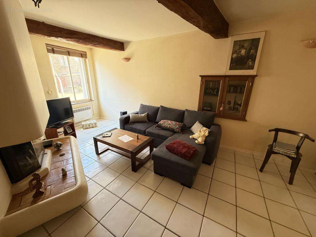 Maison à PELISSANNE