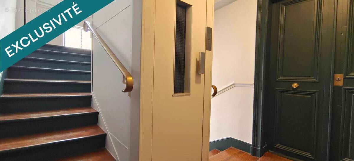 Photo 1 - Appartement à PARIS-3E