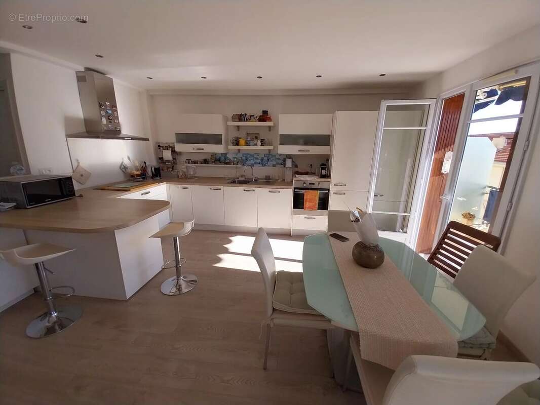 Appartement à MENTON