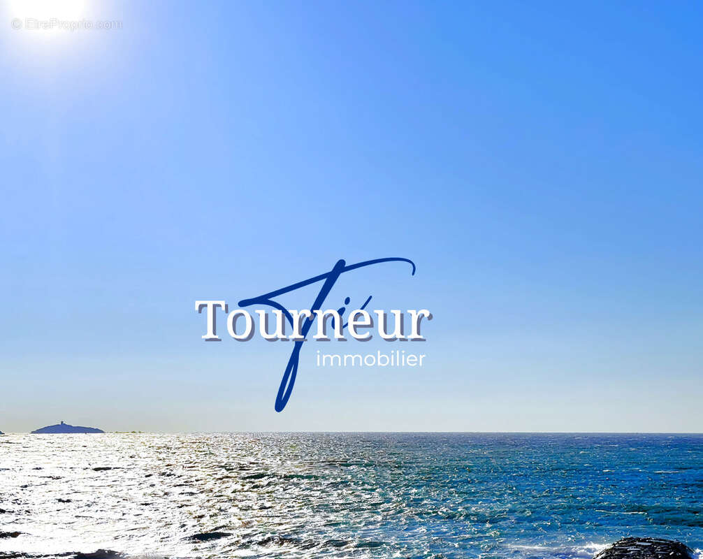 Appartement à SIX-FOURS-LES-PLAGES