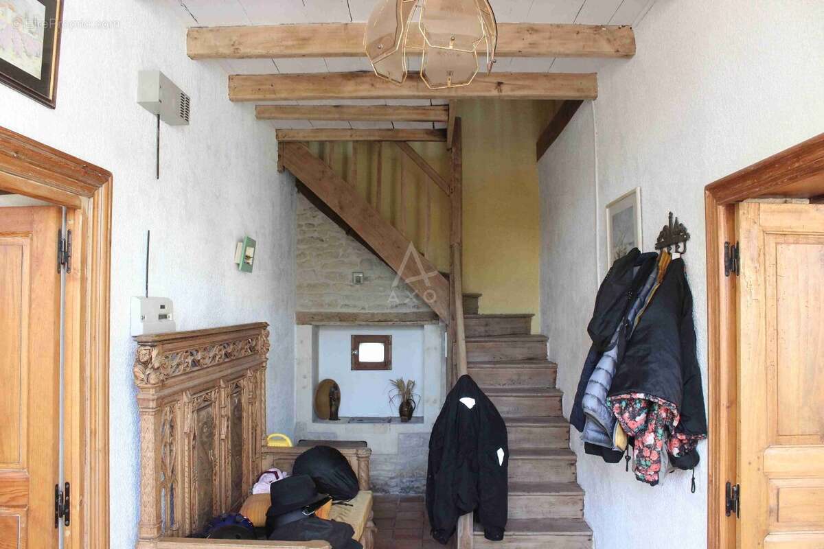 Maison à COGNAC
