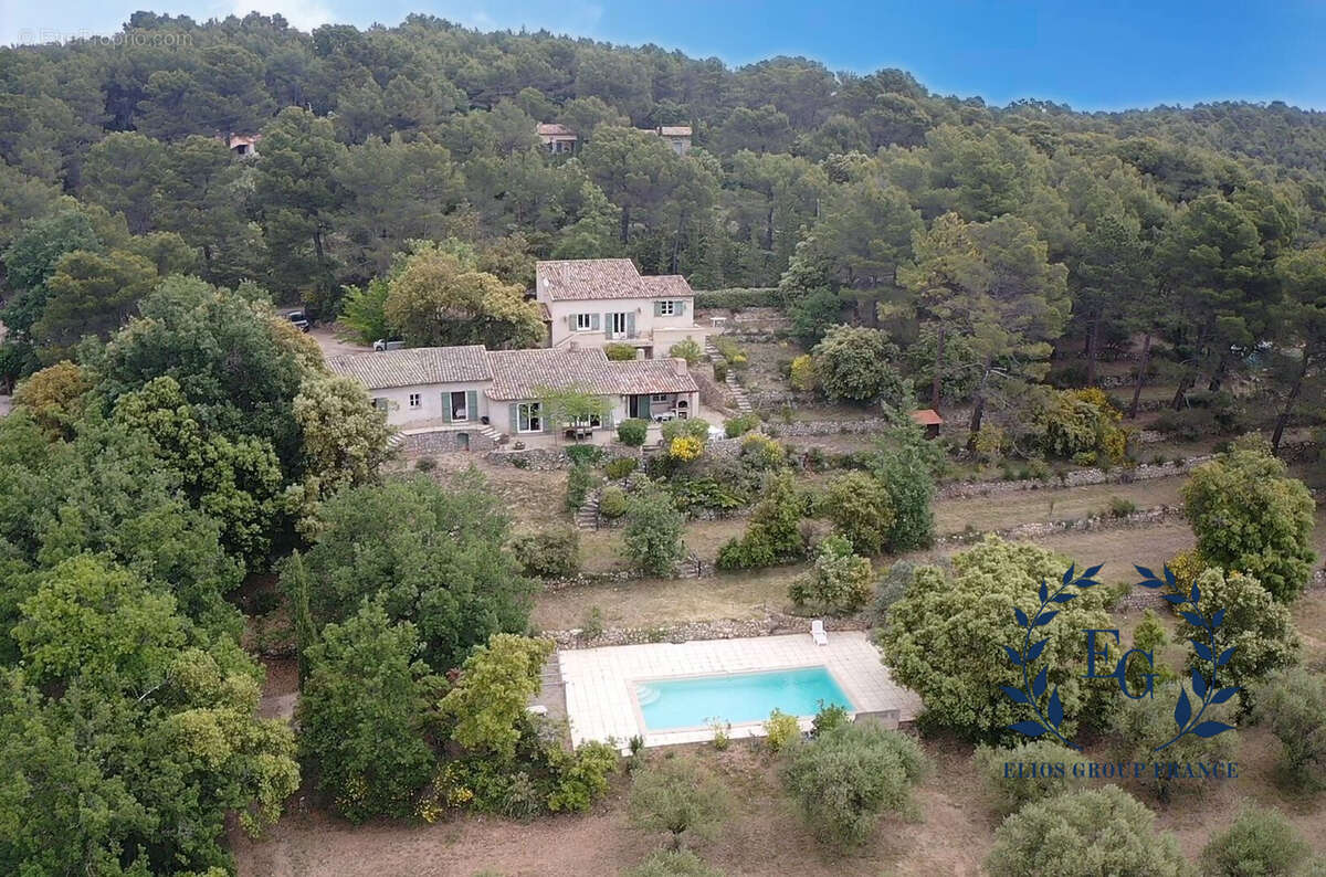 Maison à TOURTOUR