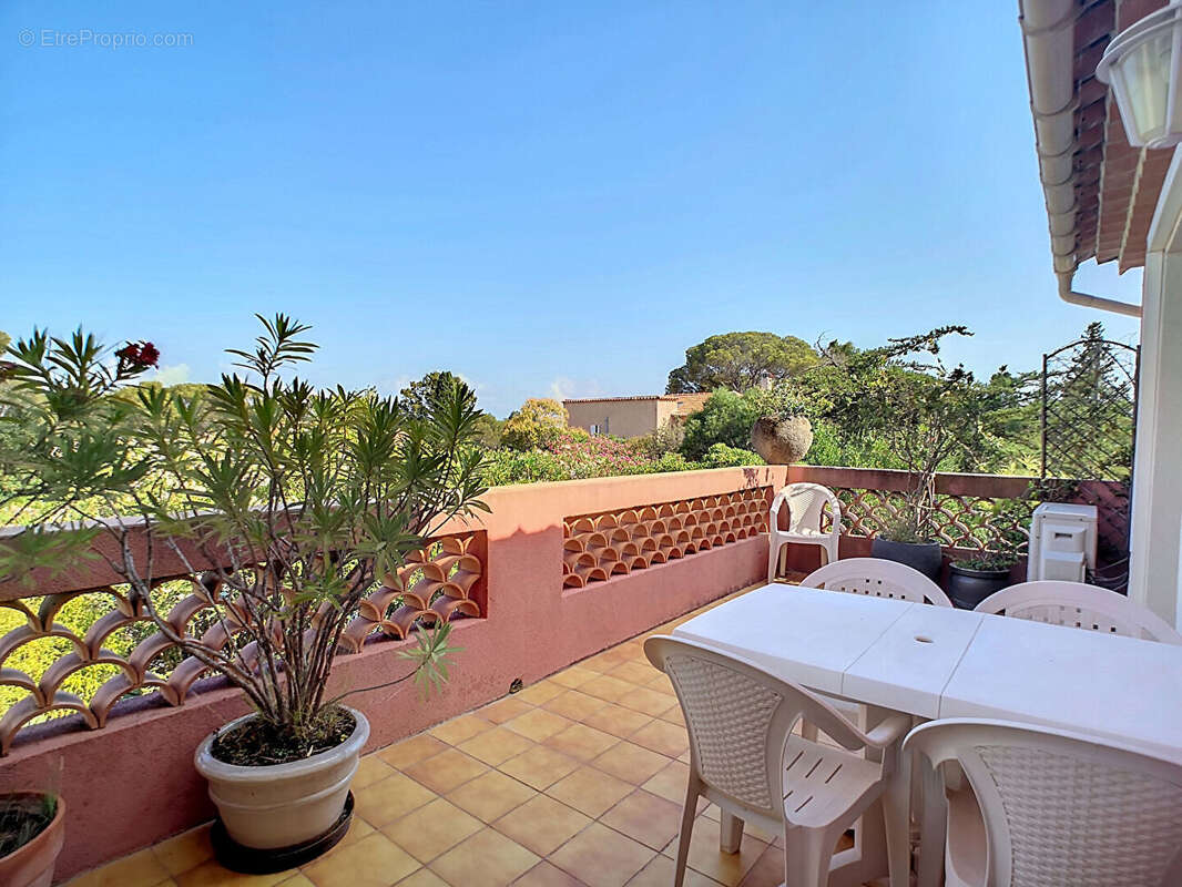 Appartement à SAINT-RAPHAEL
