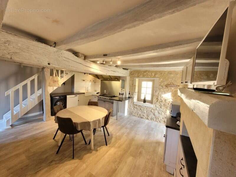Maison à CHATELLERAULT