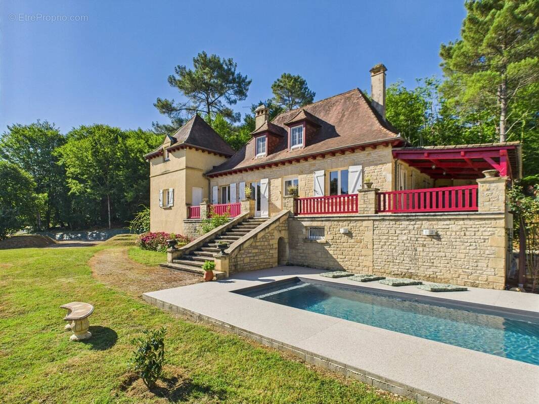 Maison à SARLAT-LA-CANEDA