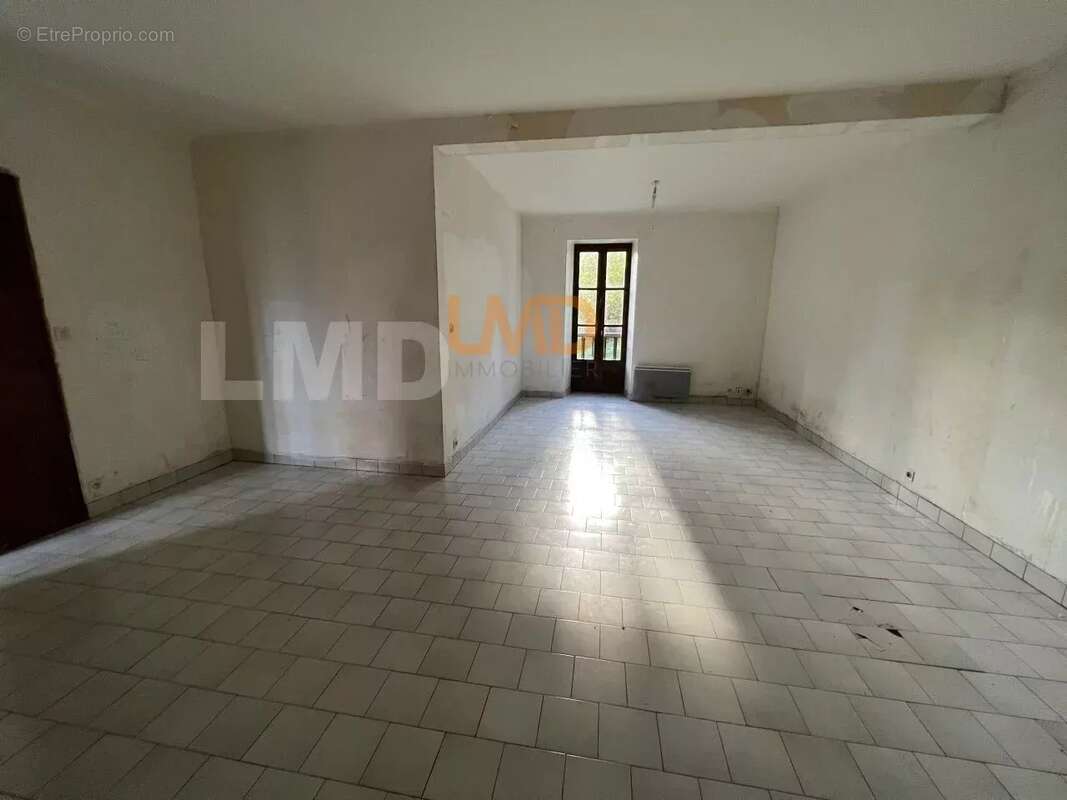 Appartement à AUBIN