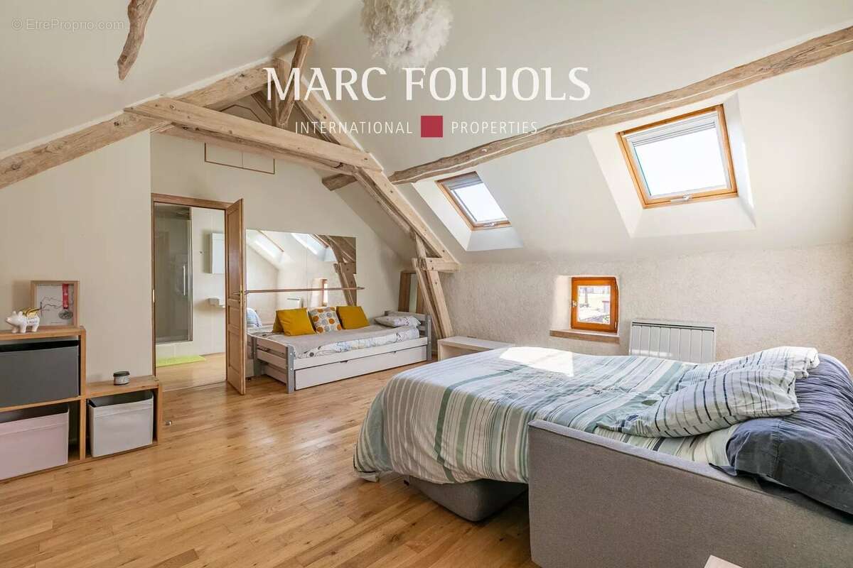 Maison à CHANTILLY