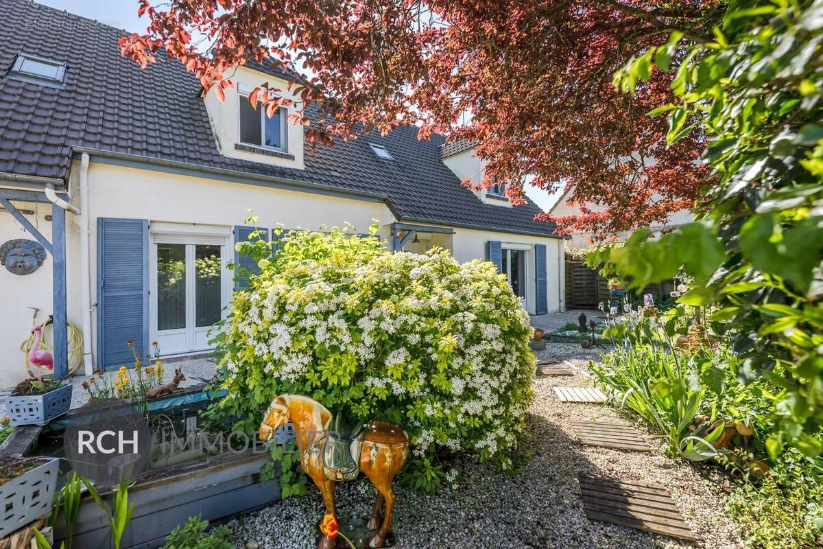 Maison à GAMBAIS