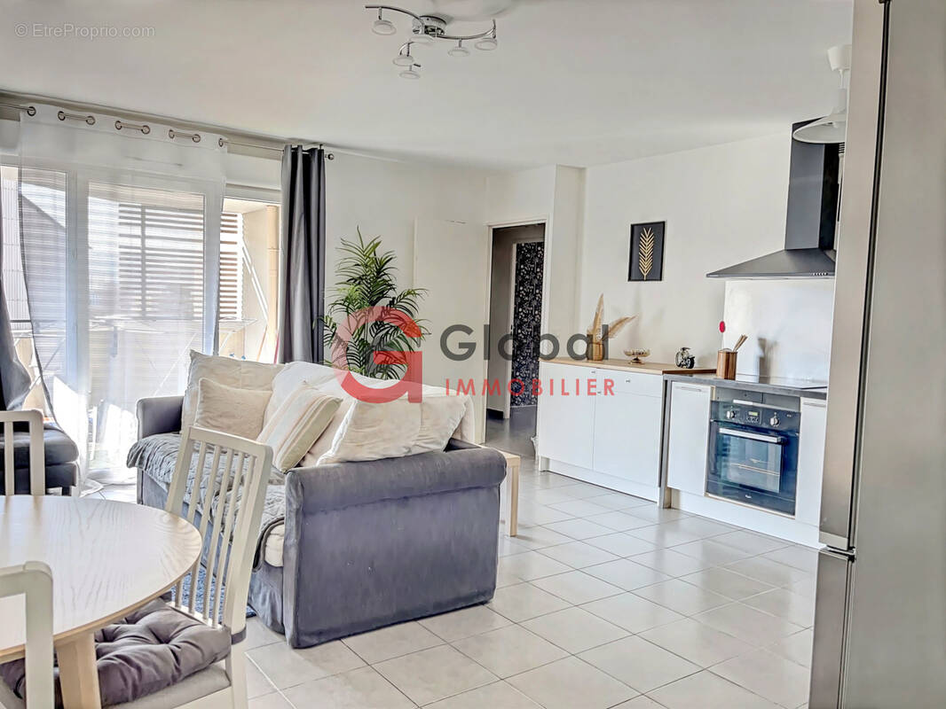 Appartement à MARSEILLE-10E