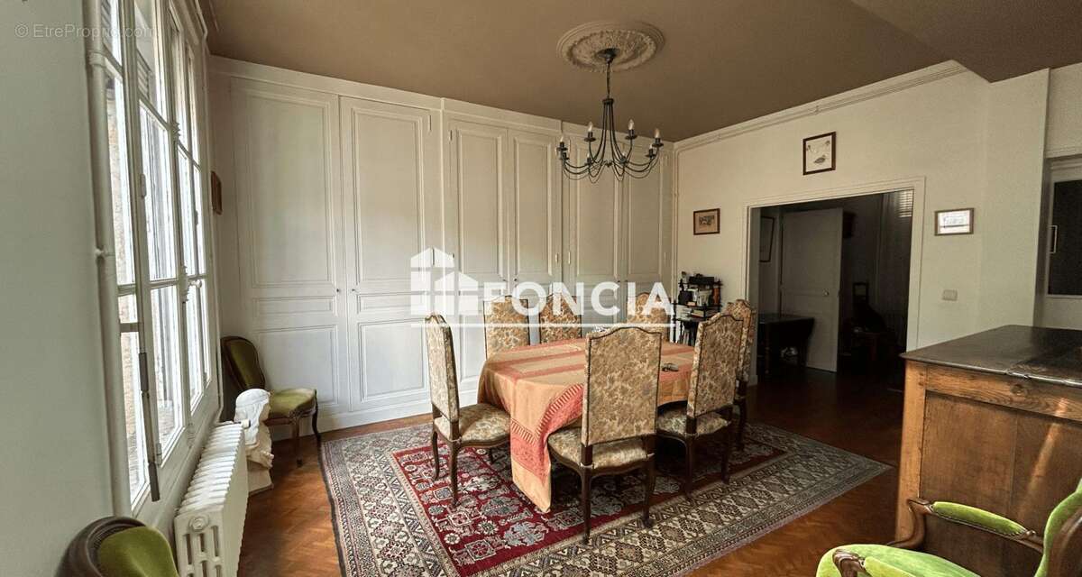 Maison à CHARTRES