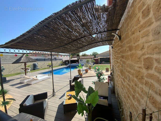 Maison à UZES