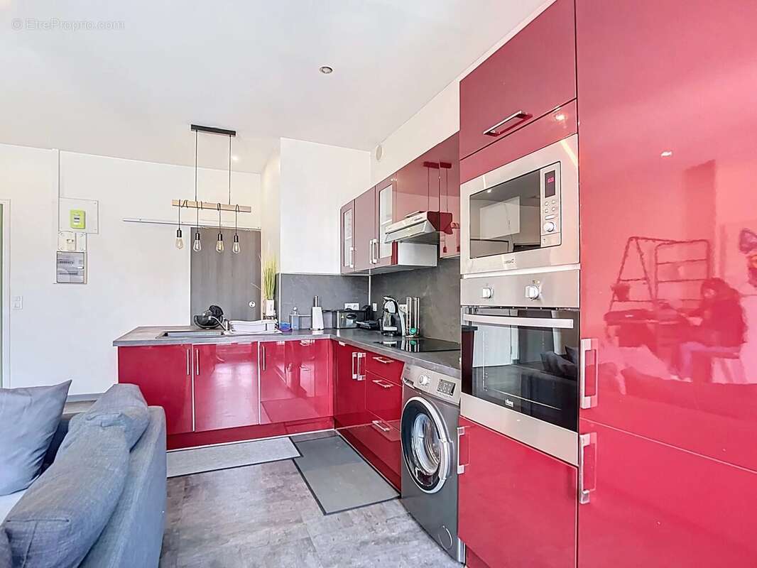 Appartement à MARSEILLE-8E