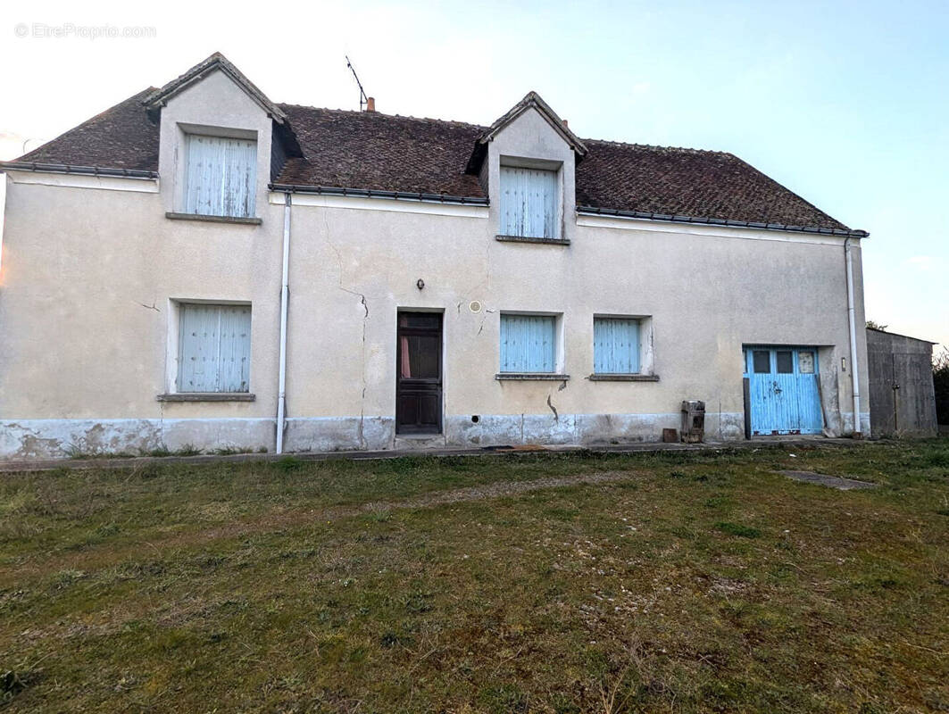 Maison à CHISSEAUX