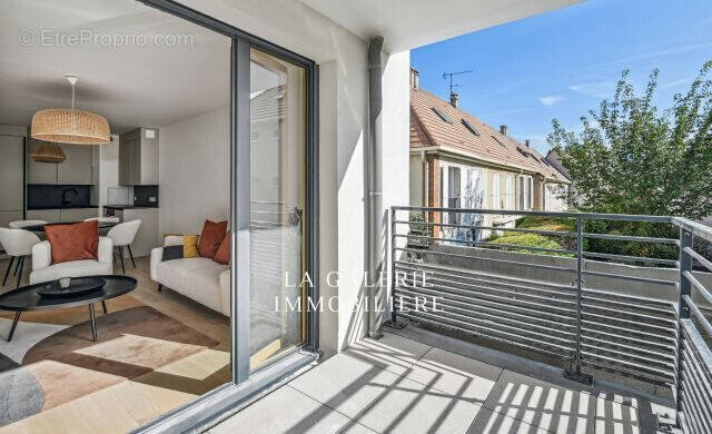 Appartement à SURESNES