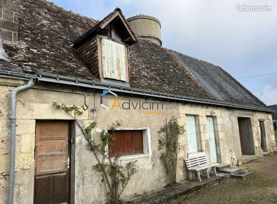 Maison à CINQ-MARS-LA-PILE