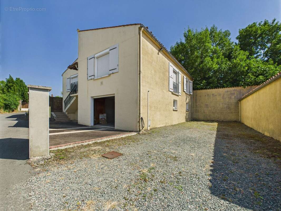 Maison à PISSOTTE